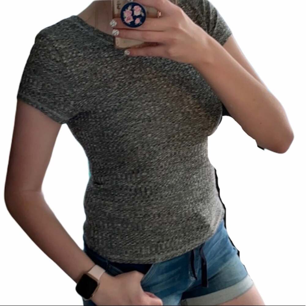 Textured Fitted Cropped Top J1